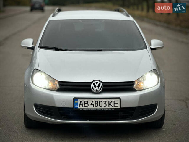 Серый Фольксваген Гольф, объемом двигателя 1.6 л и пробегом 230 тыс. км за 7400 $, фото 1 на Automoto.ua