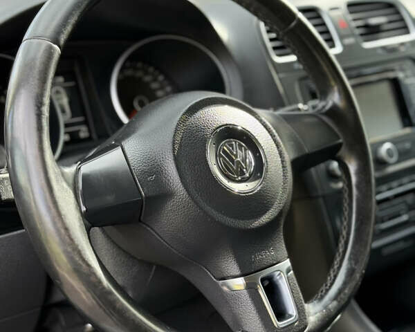 Сірий Фольксваген Гольф, об'ємом двигуна 1.6 л та пробігом 283 тис. км за 7650 $, фото 18 на Automoto.ua