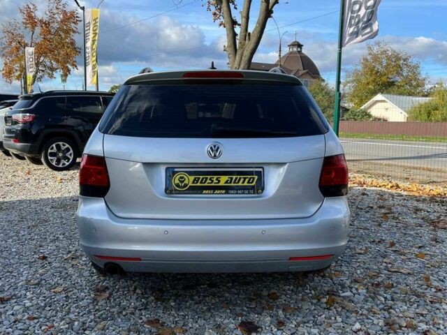 Серый Фольксваген Гольф, объемом двигателя 1.6 л и пробегом 255 тыс. км за 7500 $, фото 4 на Automoto.ua