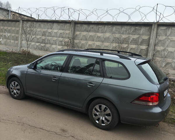 Сірий Фольксваген Гольф, об'ємом двигуна 1.6 л та пробігом 228 тис. км за 7800 $, фото 3 на Automoto.ua