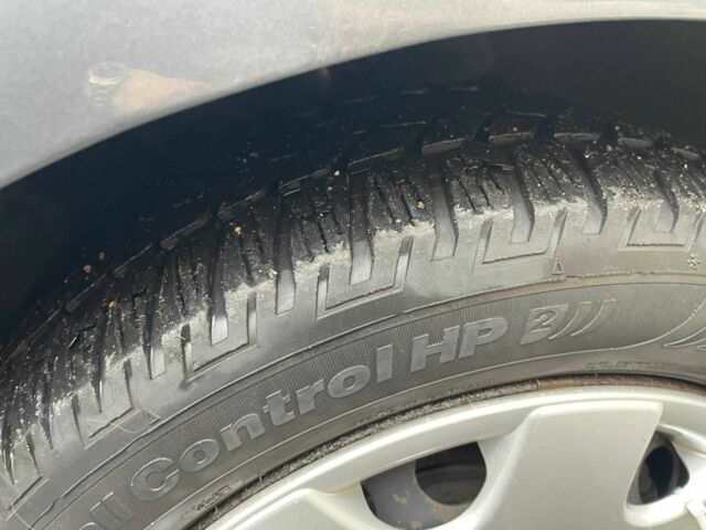 Сірий Фольксваген Гольф, об'ємом двигуна 1.6 л та пробігом 274 тис. км за 11300 $, фото 3 на Automoto.ua