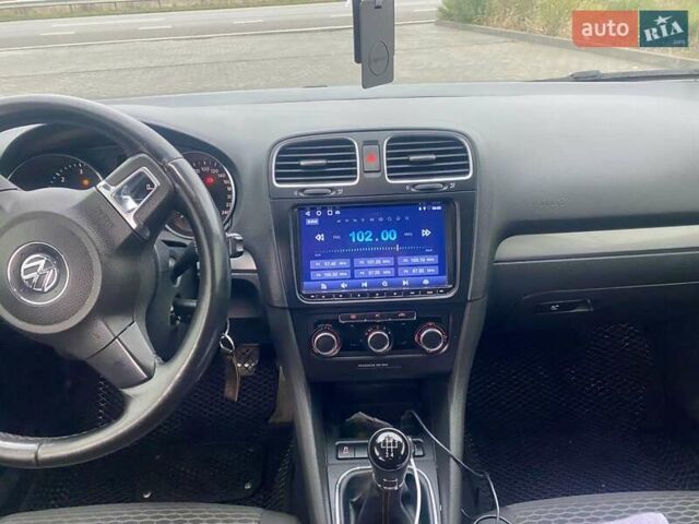 Сірий Фольксваген Гольф, об'ємом двигуна 1.6 л та пробігом 346 тис. км за 7150 $, фото 6 на Automoto.ua