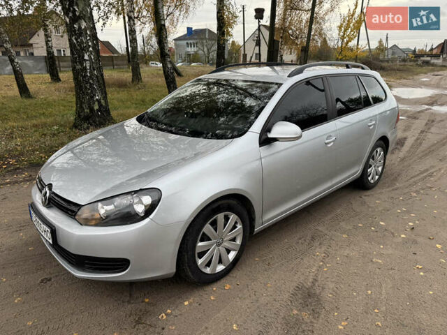 Серый Фольксваген Гольф, объемом двигателя 1.6 л и пробегом 396 тыс. км за 6300 $, фото 2 на Automoto.ua