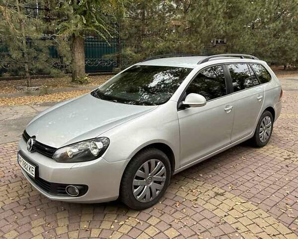 Серый Фольксваген Гольф, объемом двигателя 1.6 л и пробегом 259 тыс. км за 7600 $, фото 6 на Automoto.ua