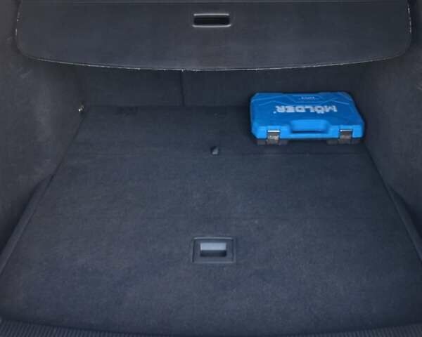 Сірий Фольксваген Гольф, об'ємом двигуна 1.6 л та пробігом 249 тис. км за 7650 $, фото 8 на Automoto.ua