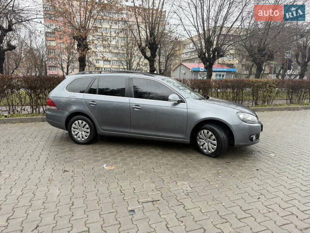 Серый Фольксваген Гольф, объемом двигателя 1.6 л и пробегом 272 тыс. км за 7500 $, фото 1 на Automoto.ua