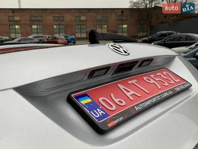 Сірий Фольксваген Гольф, об'ємом двигуна 1.39 л та пробігом 233 тис. км за 7999 $, фото 23 на Automoto.ua