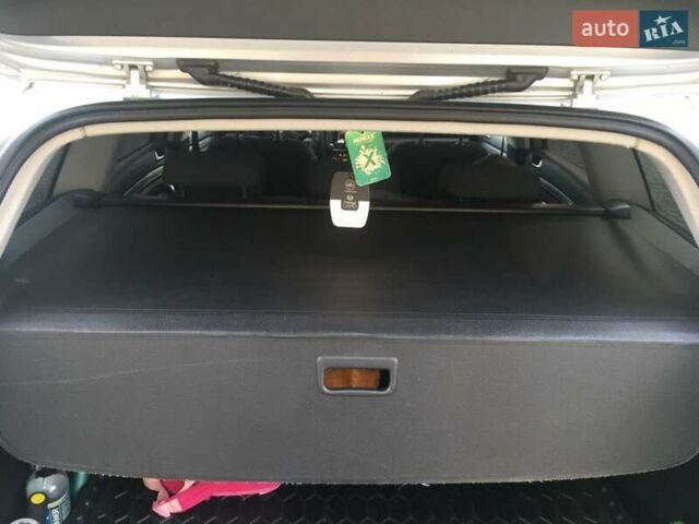 Серый Фольксваген Гольф, объемом двигателя 1.6 л и пробегом 318 тыс. км за 7600 $, фото 11 на Automoto.ua