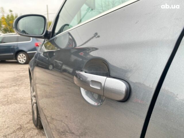 Серый Фольксваген Гольф, объемом двигателя 1.6 л и пробегом 249 тыс. км за 9240 $, фото 14 на Automoto.ua