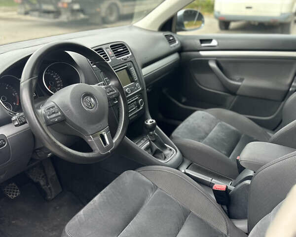 Сірий Фольксваген Гольф, об'ємом двигуна 1.6 л та пробігом 159 тис. км за 9950 $, фото 12 на Automoto.ua