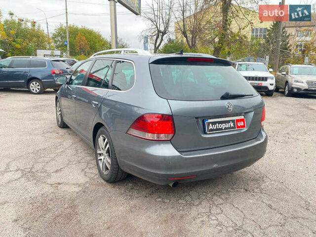 Сірий Фольксваген Гольф, об'ємом двигуна 1.6 л та пробігом 249 тис. км за 9240 $, фото 4 на Automoto.ua