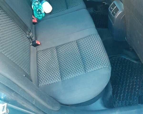 Серый Фольксваген Гольф, объемом двигателя 1.6 л и пробегом 274 тыс. км за 6700 $, фото 2 на Automoto.ua