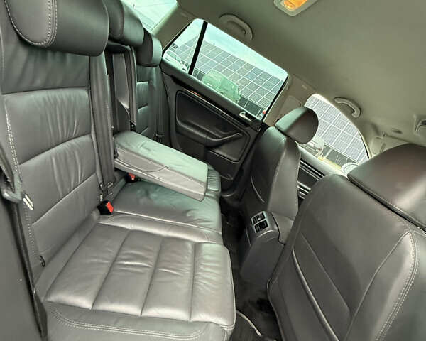 Серый Фольксваген Гольф, объемом двигателя 1.4 л и пробегом 196 тыс. км за 7800 $, фото 62 на Automoto.ua