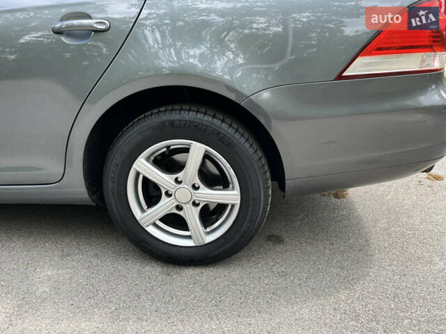 Сірий Фольксваген Гольф, об'ємом двигуна 1.6 л та пробігом 307 тис. км за 8700 $, фото 19 на Automoto.ua