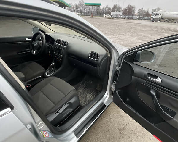 Сірий Фольксваген Гольф, об'ємом двигуна 1.6 л та пробігом 280 тис. км за 5500 $, фото 24 на Automoto.ua