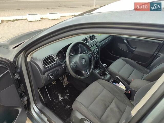 Сірий Фольксваген Гольф, об'ємом двигуна 1.6 л та пробігом 258 тис. км за 7300 $, фото 2 на Automoto.ua