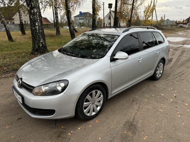 Серый Фольксваген Гольф, объемом двигателя 1.6 л и пробегом 396 тыс. км за 6300 $, фото 1 на Automoto.ua