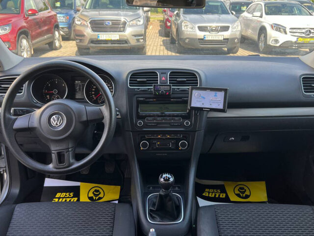 Сірий Фольксваген Гольф, об'ємом двигуна 1.6 л та пробігом 199 тис. км за 9000 $, фото 14 на Automoto.ua