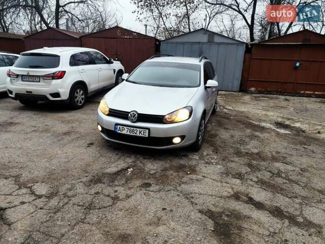 Серый Фольксваген Гольф, объемом двигателя 1.6 л и пробегом 259 тыс. км за 8000 $, фото 1 на Automoto.ua
