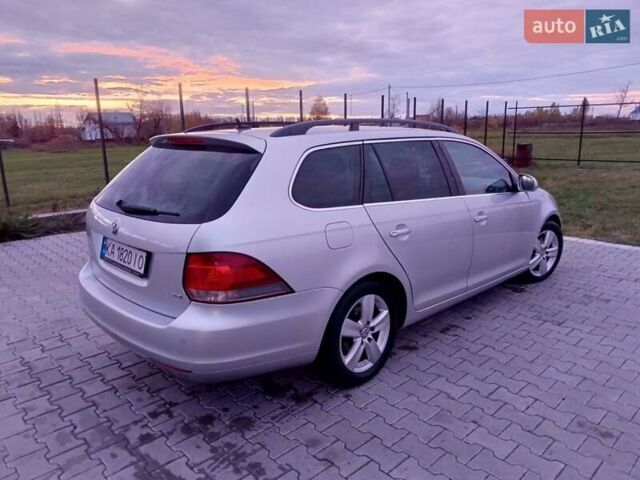 Серый Фольксваген Гольф, объемом двигателя 1.6 л и пробегом 180 тыс. км за 8000 $, фото 5 на Automoto.ua