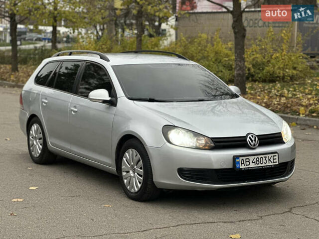 Серый Фольксваген Гольф, объемом двигателя 1.6 л и пробегом 230 тыс. км за 7300 $, фото 10 на Automoto.ua