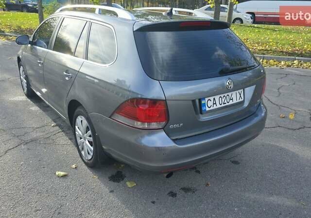 Серый Фольксваген Гольф, объемом двигателя 1.6 л и пробегом 334 тыс. км за 8799 $, фото 19 на Automoto.ua