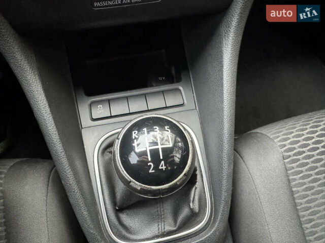 Серый Фольксваген Гольф, объемом двигателя 1.6 л и пробегом 396 тыс. км за 6300 $, фото 18 на Automoto.ua