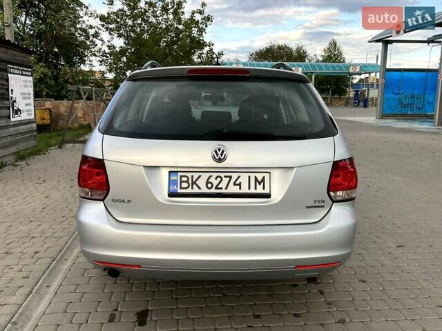 Сірий Фольксваген Гольф, об'ємом двигуна 1.6 л та пробігом 241 тис. км за 7600 $, фото 4 на Automoto.ua