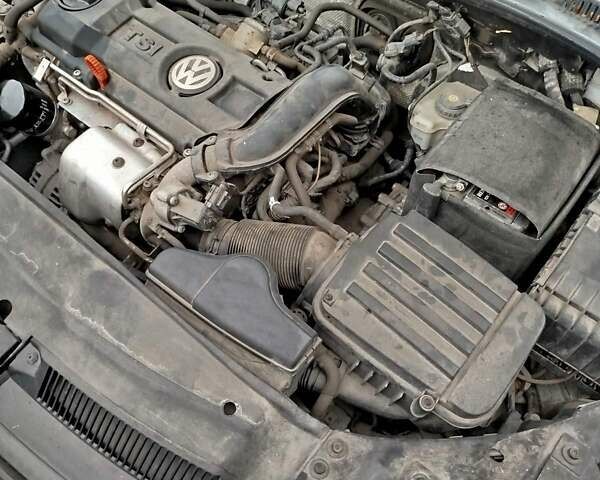 Серый Фольксваген Гольф, объемом двигателя 1.39 л и пробегом 67 тыс. км за 9500 $, фото 15 на Automoto.ua