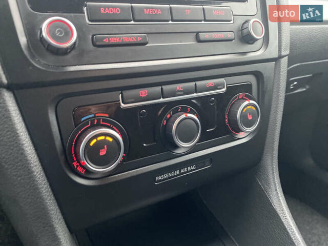 Серый Фольксваген Гольф, объемом двигателя 1.6 л и пробегом 293 тыс. км за 7750 $, фото 10 на Automoto.ua