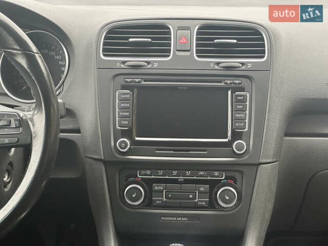 Серый Фольксваген Гольф, объемом двигателя 1.4 л и пробегом 202 тыс. км за 8799 $, фото 48 на Automoto.ua