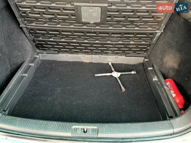 Сірий Фольксваген Гольф, об'ємом двигуна 1.6 л та пробігом 241 тис. км за 7600 $, фото 8 на Automoto.ua