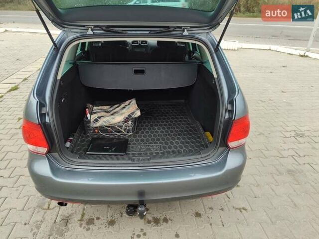 Сірий Фольксваген Гольф, об'ємом двигуна 1.6 л та пробігом 258 тис. км за 7300 $, фото 4 на Automoto.ua