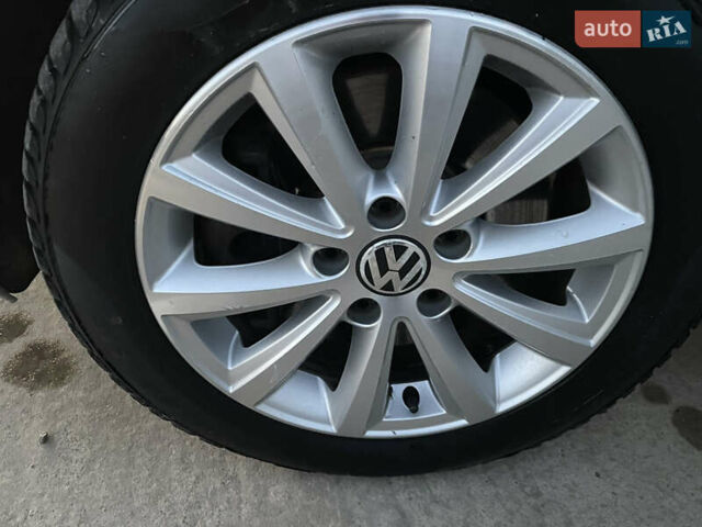 Серый Фольксваген Гольф, объемом двигателя 2 л и пробегом 221 тыс. км за 8699 $, фото 108 на Automoto.ua