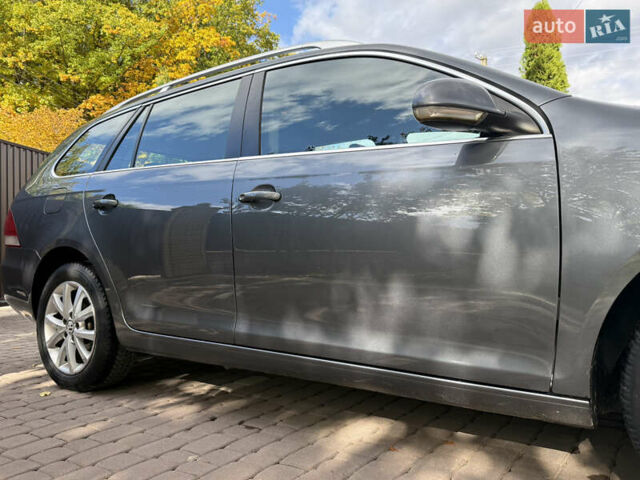 Сірий Фольксваген Гольф, об'ємом двигуна 1.6 л та пробігом 283 тис. км за 7650 $, фото 10 на Automoto.ua