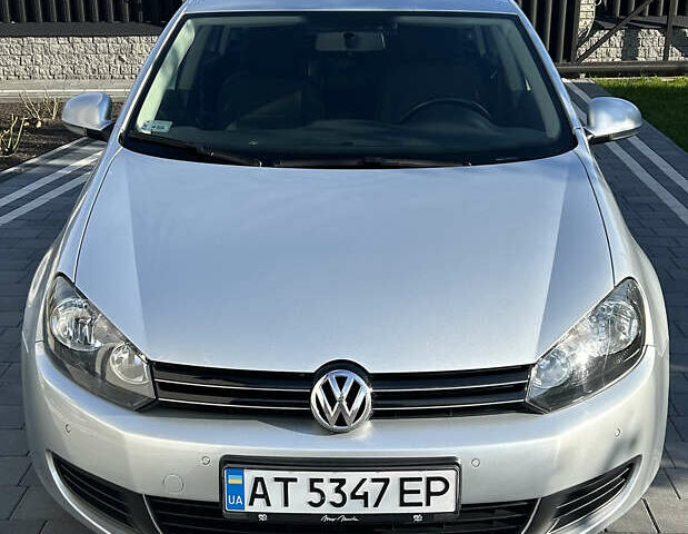 Серый Фольксваген Гольф, объемом двигателя 1.39 л и пробегом 247 тыс. км за 6800 $, фото 1 на Automoto.ua