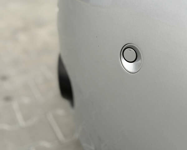 Серый Фольксваген Гольф, объемом двигателя 1.4 л и пробегом 196 тыс. км за 7800 $, фото 9 на Automoto.ua