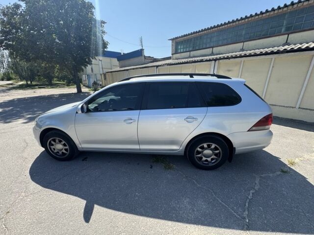 Серый Фольксваген Гольф, объемом двигателя 1.6 л и пробегом 202 тыс. км за 8900 $, фото 2 на Automoto.ua