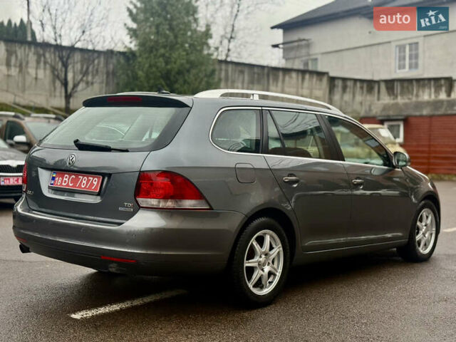 Сірий Фольксваген Гольф, об'ємом двигуна 1.6 л та пробігом 217 тис. км за 7699 $, фото 5 на Automoto.ua