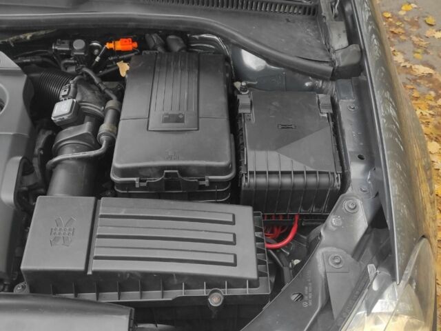 Фольксваген Гольф 2011 в Виннице на Automoto.ua Серый Фольксваген Гольф, объемом двигателя 1.6 л и пробегом 280 тыс. км за 7400 $, фото 16 на Automoto.ua