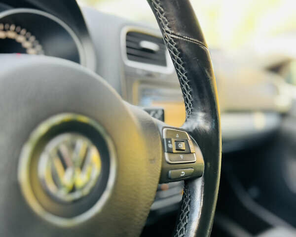 Фольксваген Гольф 2011 в Луцке на Automoto.ua Серый Фольксваген Гольф, объемом двигателя 1.39 л и пробегом 294 тыс. км за 7300 $, фото 24 на Automoto.ua