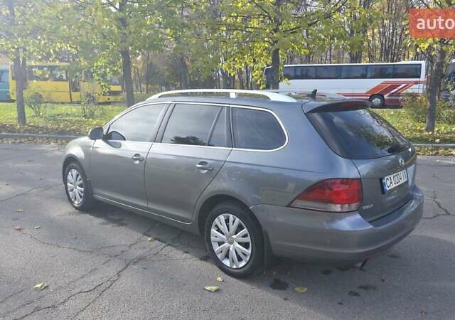 Серый Фольксваген Гольф, объемом двигателя 1.6 л и пробегом 334 тыс. км за 8799 $, фото 20 на Automoto.ua