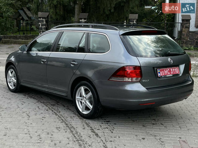 Серый Фольксваген Гольф, объемом двигателя 1.6 л и пробегом 256 тыс. км за 7950 $, фото 4 на Automoto.ua