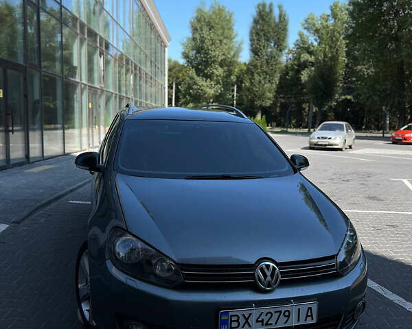 Серый Фольксваген Гольф, объемом двигателя 1.6 л и пробегом 318 тыс. км за 7700 $, фото 6 на Automoto.ua
