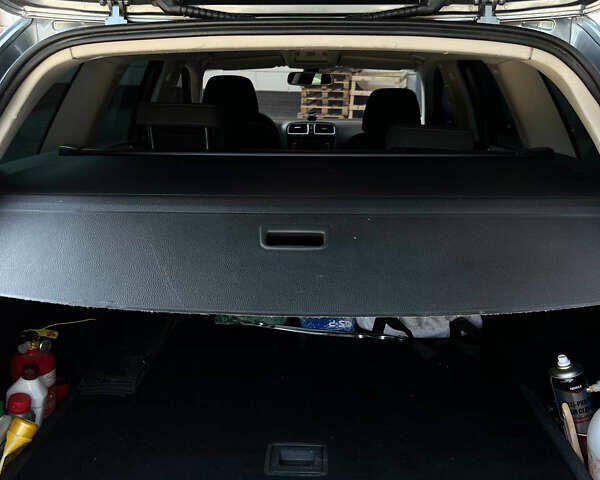 Серый Фольксваген Гольф, объемом двигателя 1.6 л и пробегом 318 тыс. км за 7700 $, фото 3 на Automoto.ua