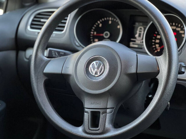 Сірий Фольксваген Гольф, об'ємом двигуна 1.6 л та пробігом 199 тис. км за 9000 $, фото 13 на Automoto.ua