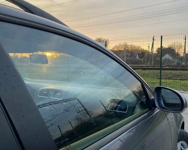 Сірий Фольксваген Гольф, об'ємом двигуна 1.6 л та пробігом 270 тис. км за 8500 $, фото 3 на Automoto.ua