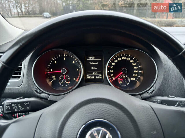 Серый Фольксваген Гольф, объемом двигателя 1.6 л и пробегом 248 тыс. км за 8099 $, фото 43 на Automoto.ua