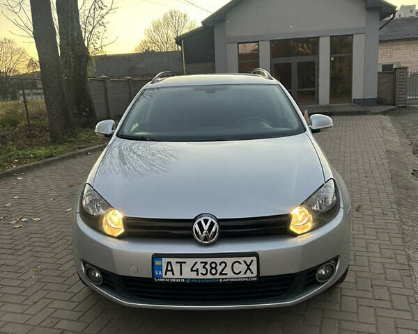 Сірий Фольксваген Гольф, об'ємом двигуна 1.6 л та пробігом 265 тис. км за 7600 $, фото 1 на Automoto.ua