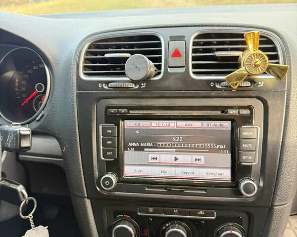 Сірий Фольксваген Гольф, об'ємом двигуна 1.6 л та пробігом 286 тис. км за 8300 $, фото 9 на Automoto.ua